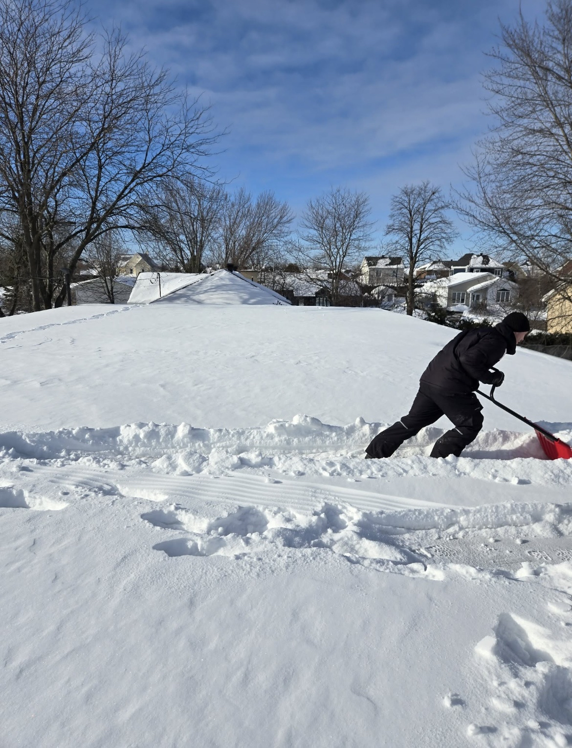 Déneigement de toiture Montérégie