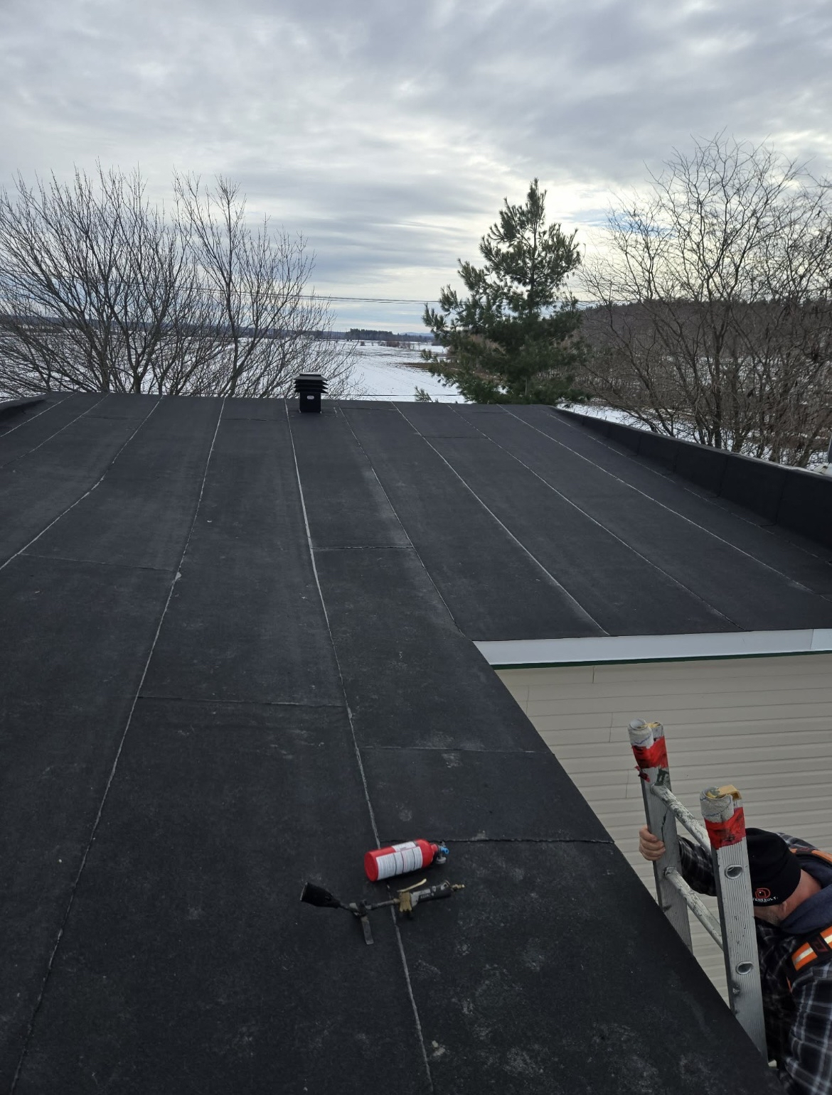 Toit plat installation membrane